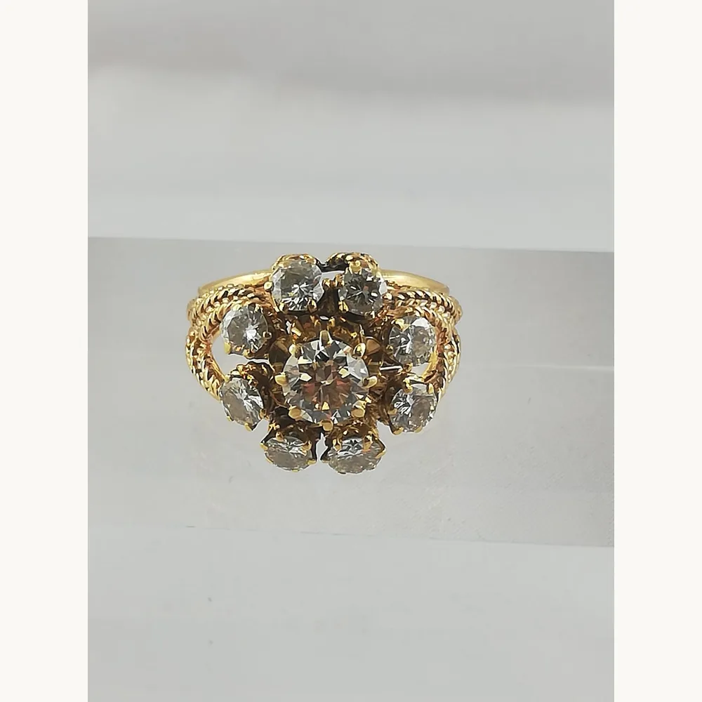 Bijou ancien en or et diamants pour estimation patrimoniale a Geneve